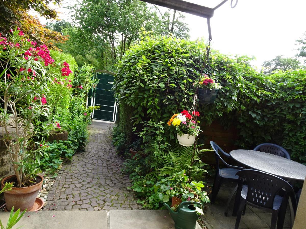 Ferienwohnung Im Gruenen Mit Balkon Гердеке Екстер'єр фото